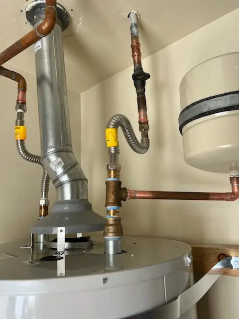 Water heater installation and plumbing repair in Oscar
